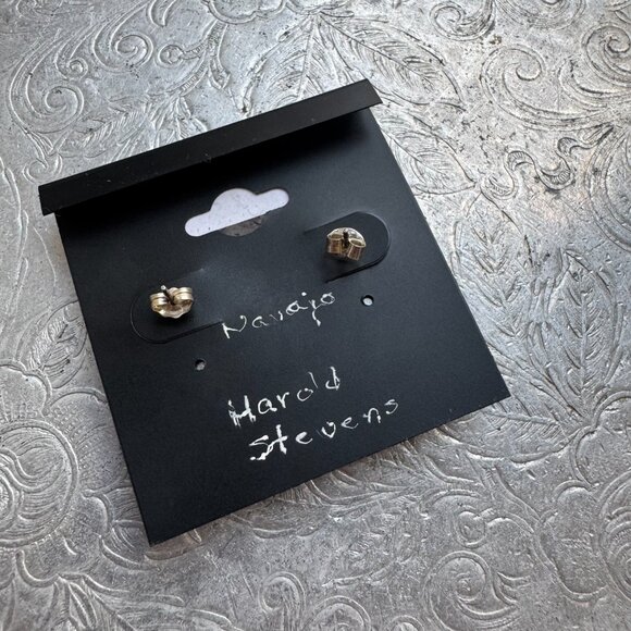 Navajo Harold J Stevens Native Malachite Teardrop Earrings - Picture 2 of 6